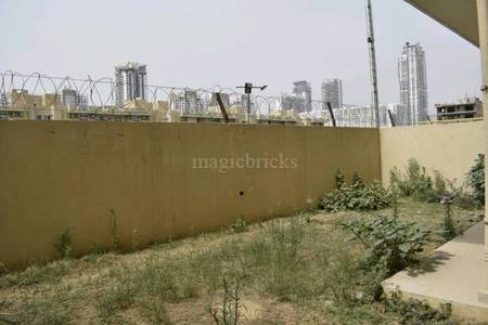 4BHK Residential House for Resale in Sector 65 4BHK Residential House for Resale in Sector 65