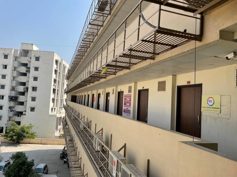 Florence Pride in Sun Pharma Road, Vadodara Price, Brochure, Floor