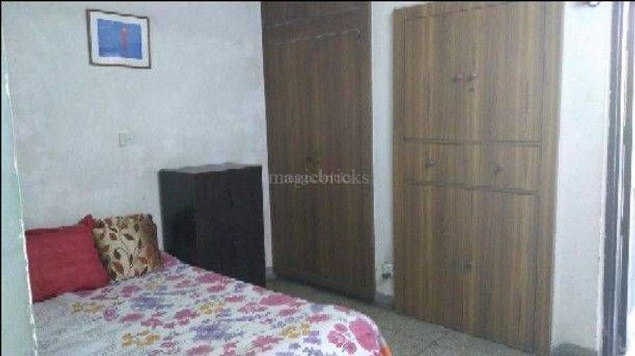 Siddhartha Extension Pocket C in Maharani Bagh, New Delhi Price
