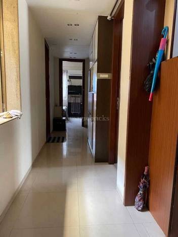 Colaba Court for rent