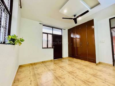 3 BHK Flat in 