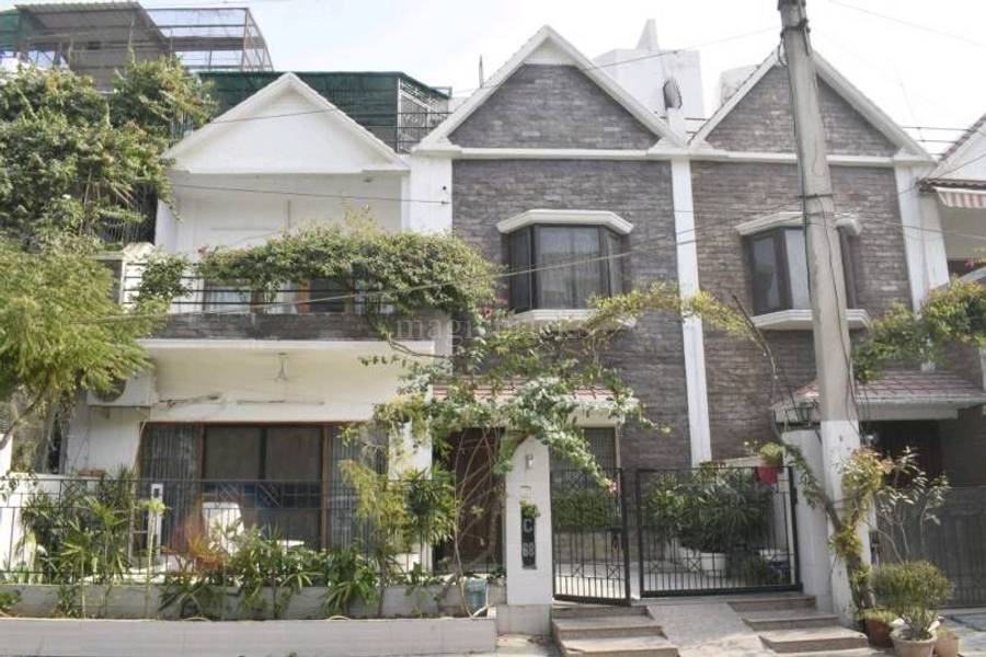 Omaxe Green Valley in Sector 42 , Faridabad Price, Brochure, Floor