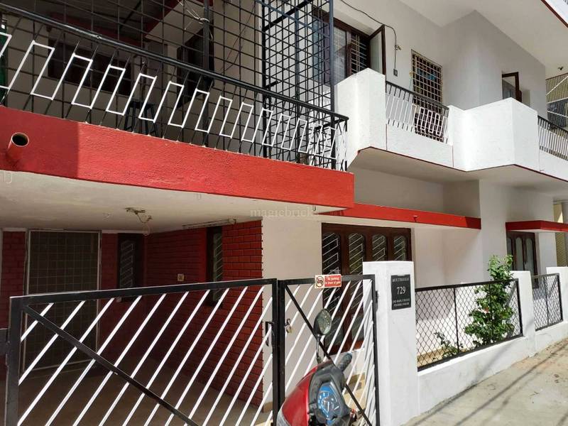 Owner 4 BHK 2701 Sqft Residential House for Sale in Murgesh Pallya,