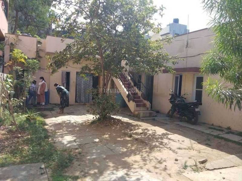 Owner 3 BHK 1200 Sqft Residential House for Sale in Balanagar,