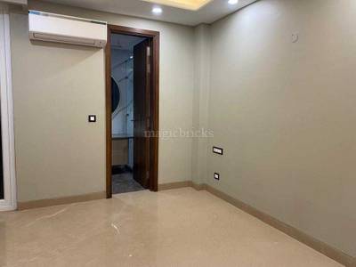 4BHK Builder Floor Apartment for New Property in Defence Colony