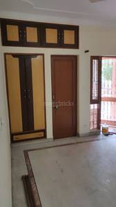 3BHK Multistorey Apartment for Rent in Sarita Vihar, Mathura Road 3BHK Multistorey Apartment for Rent in Sarita Vihar, Mathura Road