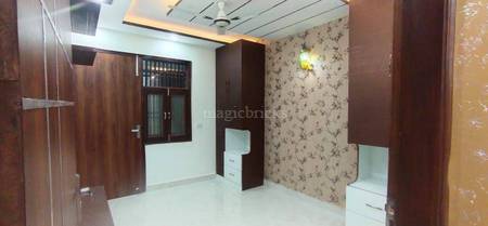Buy 3 BHK Flat in Dwarka