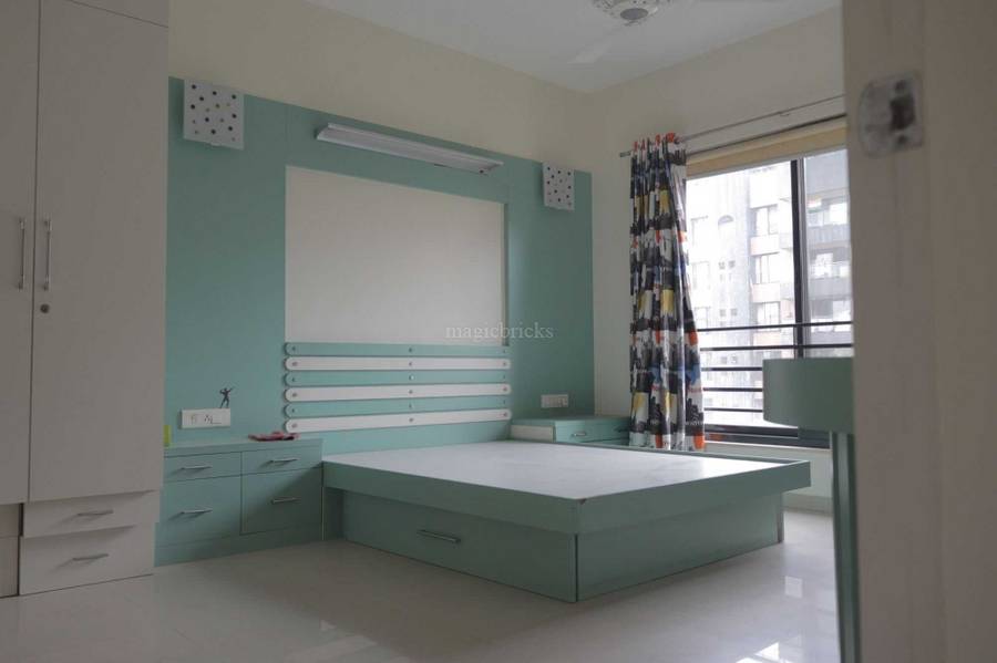 Clover Acropolis in Viman Nagar Central, Pune Price, Brochure, Floor