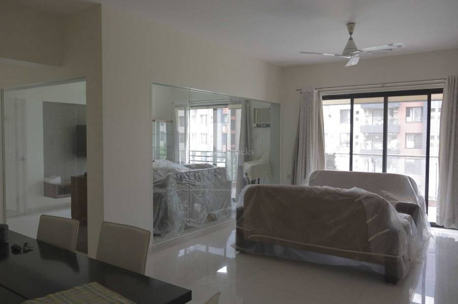 Clover Acropolis in Viman Nagar Central, Pune Price, Brochure, Floor