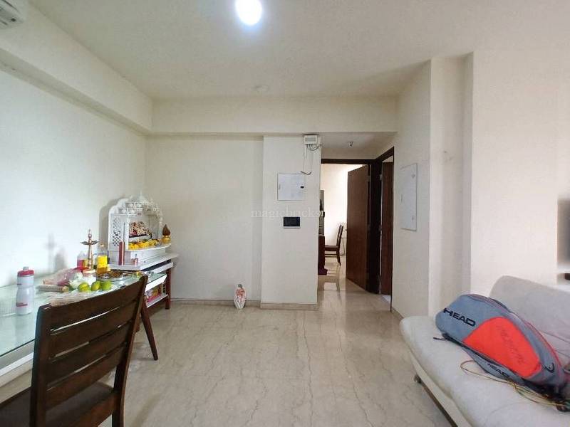 Lodha Sterling in Kolshet Road, Thane Price, Brochure, Floor Plan, Reviews