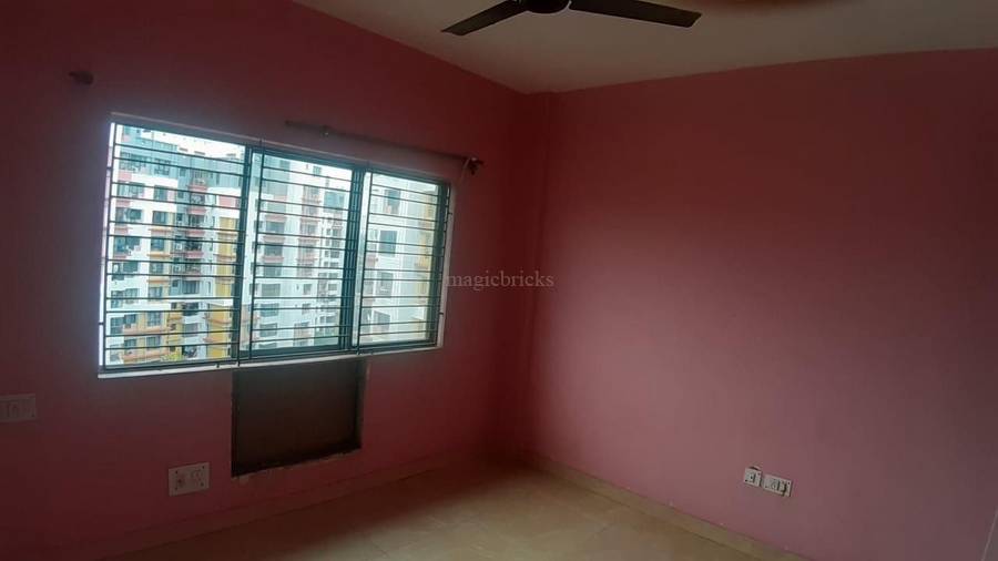 Diamond City West in Ho Chi Minh Sarani, Kolkata Price, Brochure