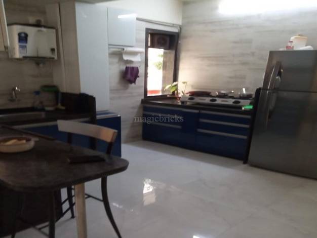 Irla for rent