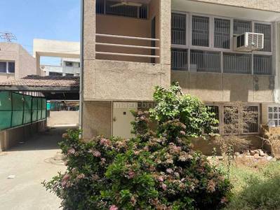 Buy  3 BHK  Villa in  Thaltej   Ahmedabad