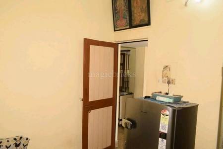 2BHK Builder Floor Apartment for Resale in Bhairavnath Road 2BHK Builder Floor Apartment for Resale in Bhairavnath Road