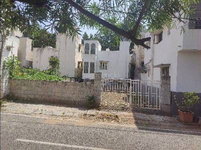 Land / Plot in  Bangalore