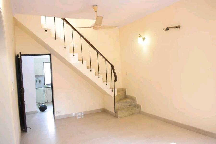 Buy Multistorey Apartment in New Delhi Deep Central Market