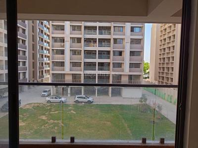 3BHK Multistorey Apartment for Resale in Silver Spring at North Bopal 3BHK Multistorey Apartment for Resale in Silver Spring at North Bopal