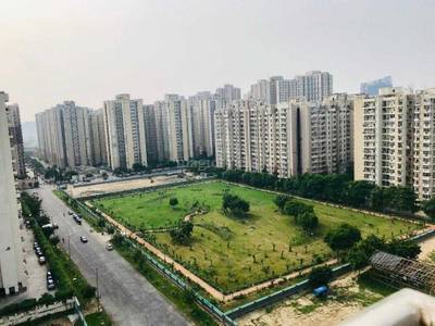 3BHK Multistorey Apartment for Resale in Purvanchal Royal Park at Sector 137, Noida Express Way 3BHK Multistorey Apartment for Resale in Purvanchal Royal Park at Sector 137, Noida Express Way