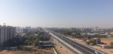 3BHK Multistorey Apartment for Resale in Olive Greens at Gota 3BHK Multistorey Apartment for Resale in Olive Greens at Gota