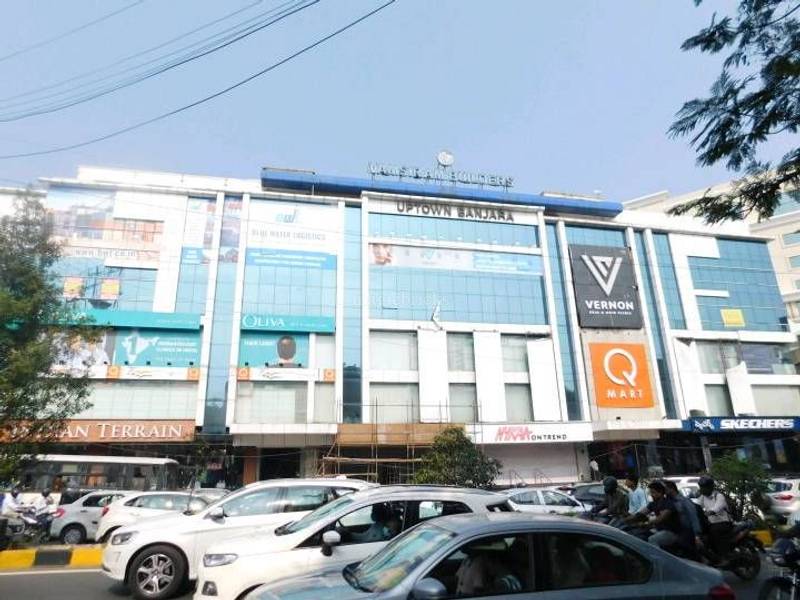 Skechers deals banjara hills