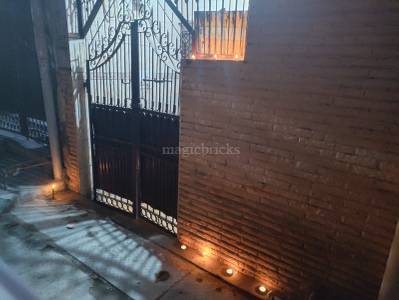 Buy  1 BHK  Villa in  Uttam Nagar West   New Delhi