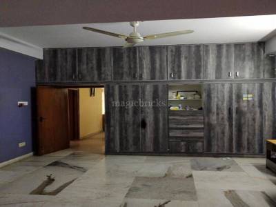 3 BHK Flat in 