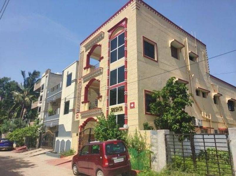 Owner 8 BHK 5000 Sqft Residential House for Sale in Sainikpuri,