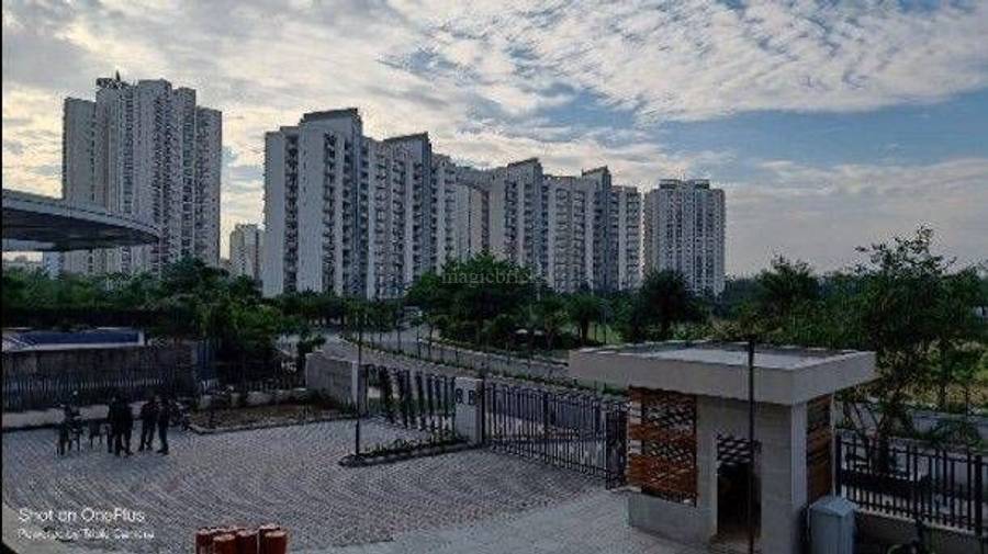 Shalimar Oneworld Belvedere Court in Amar Shaheed Path, Lucknow: Price ...