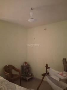 1BHK Multistorey Apartment for Resale in Dindoli 1BHK Multistorey Apartment for Resale in Dindoli