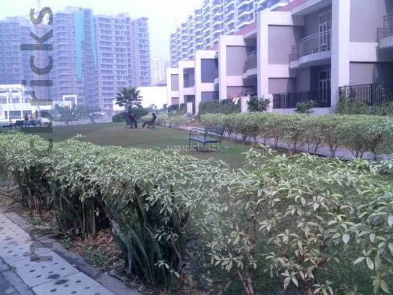 Crossing Republic GH 7 in Crossings Republik, Ghaziabad Price