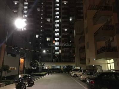 2BHK Multistorey Apartment for Resale in Paras Tierea at Sector 137, Noida Express Way 2BHK Multistorey Apartment for Resale in Paras Tierea at Sector 137, Noida Express Way