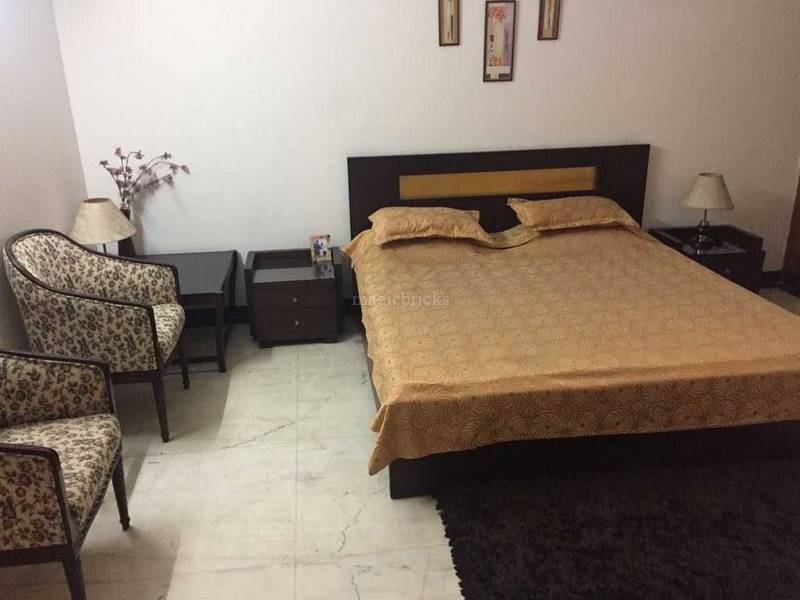 Buy 10 BHK Residential House in Phase 1 DLF, Gurgaon 7500 Sqft Near