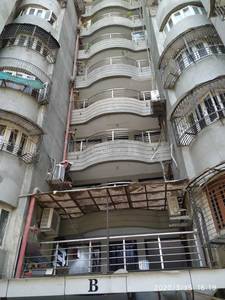 3BHK Multistorey Apartment for Resale in Kakadia Complex at Ghod Dod Road 3BHK Multistorey Apartment for Resale in Kakadia Complex at Ghod Dod Road