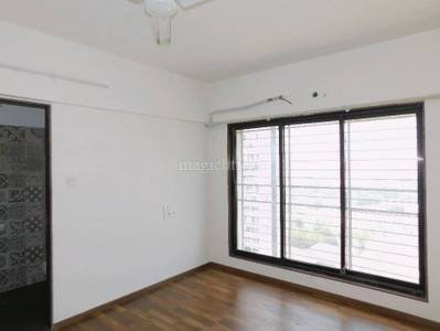 2BHK Multistorey Apartment for Resale in Oasis at Kandivali East 2BHK Multistorey Apartment for Resale in Oasis at Kandivali East