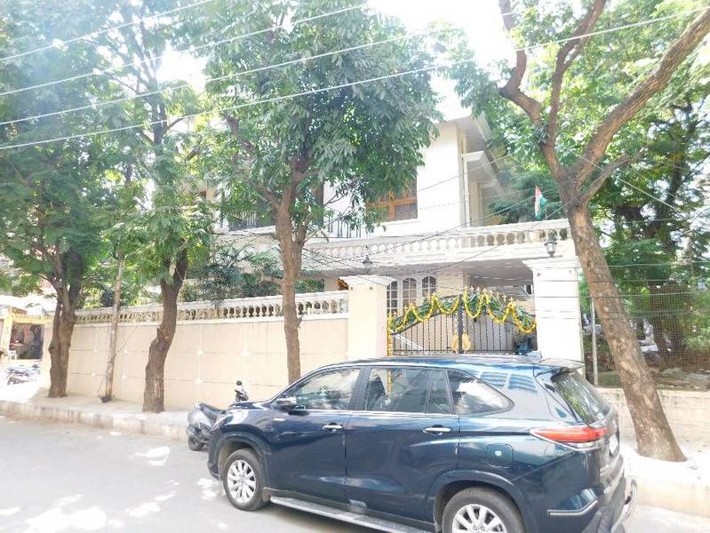 Owner 5 BHK 5000 Sqft Residential House for Sale in Venkata Ramana Colony Banjara Hills,
