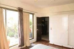 4 BHK Bungalow for sale near 132 ft ring road | RE/MAX Realty Solutions-nlmtdanang.com.vn