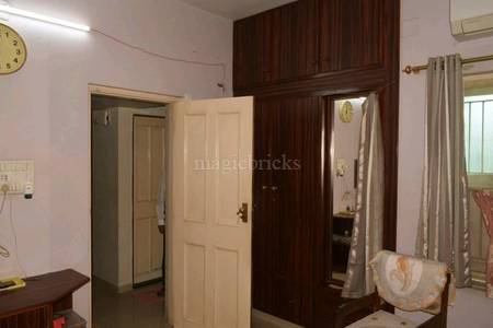 5BHK Villa for Resale in Karmchari Nagar 5BHK Villa for Resale in Karmchari Nagar