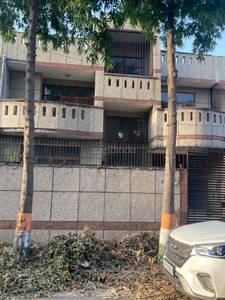 Buy  4 BHK  Villa in  Sector 135, Noida Express Way   Noida Buy  4 BHK  Villa in  Sector 135, Noida Express Way   Noida