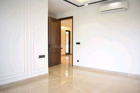 4BHK Builder Floor Apartment for New Property in Phase 3 DLF 4BHK Builder Floor Apartment for New Property in Phase 3 DLF