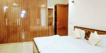 4BHK Builder Floor Apartment for Resale in MGF Metropolitan Mall Saket at Block J Saket