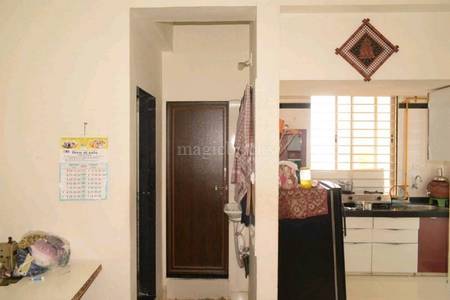 1BHK Multistorey Apartment for Resale in Odhav 1BHK Multistorey Apartment for Resale in Odhav