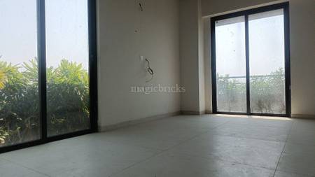 3BHK Multistorey Apartment for Resale in Surya Emerald at Ambli 3BHK Multistorey Apartment for Resale in Surya Emerald at Ambli