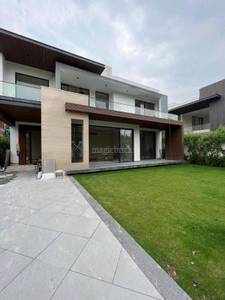 5 BHK Villa for Sale in  New Delhi