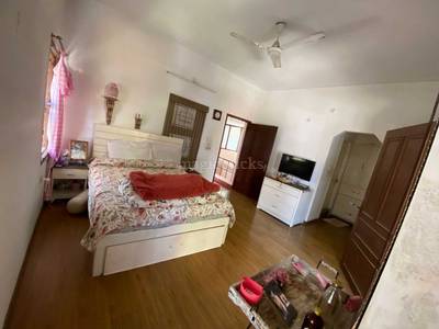 Buy  5 BHK  Villa in  Koramangala   Bangalore
