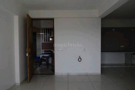 3BHK Multistorey Apartment for Resale in Tragad 3BHK Multistorey Apartment for Resale in Tragad