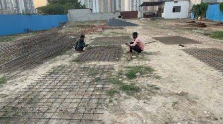 5BHK Villa for Resale in Hazipur, Sector 104, Noida Express Way 5BHK Villa for Resale in Hazipur, Sector 104, Noida Express Way