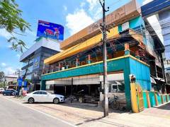 Bata showroom edappally hotsell