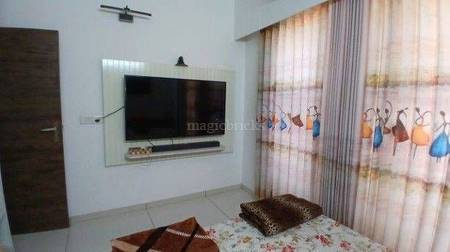 2BHK Multistorey Apartment for Resale in Takshashila Colonials at Maninagar 2BHK Multistorey Apartment for Resale in Takshashila Colonials at Maninagar