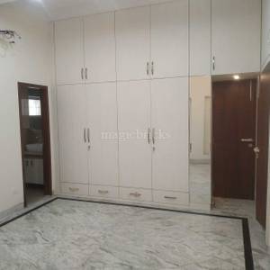 4BHK Villa for Resale in Safdarjung Enclave