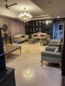 Buy  5 BHK  Villa in  DLF Phase 4   Gurgaon